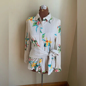 Oddy blouse, cross tie shirt, floral striped tol